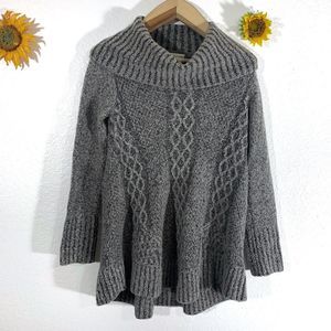 Kaisely Anthropologie gray cowl neck twist knit sweater size small womens